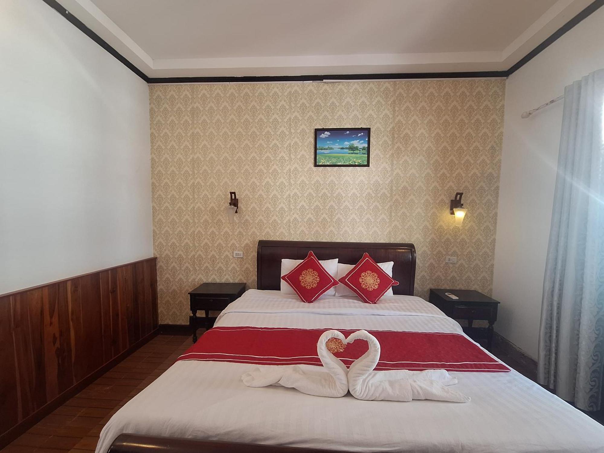 Luang Prabang Pavilion Hotel & Travel Экстерьер фото