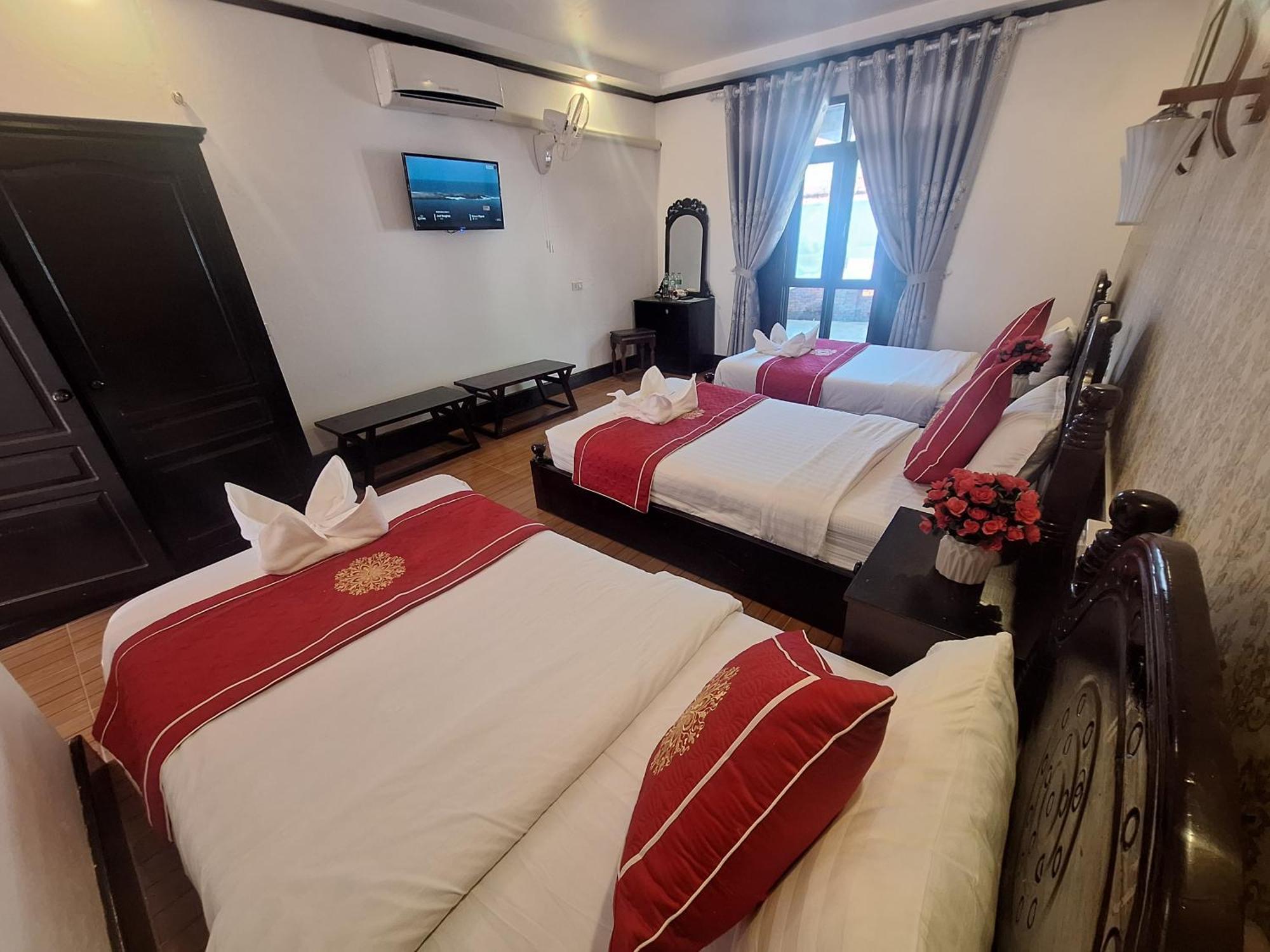 Luang Prabang Pavilion Hotel & Travel Экстерьер фото